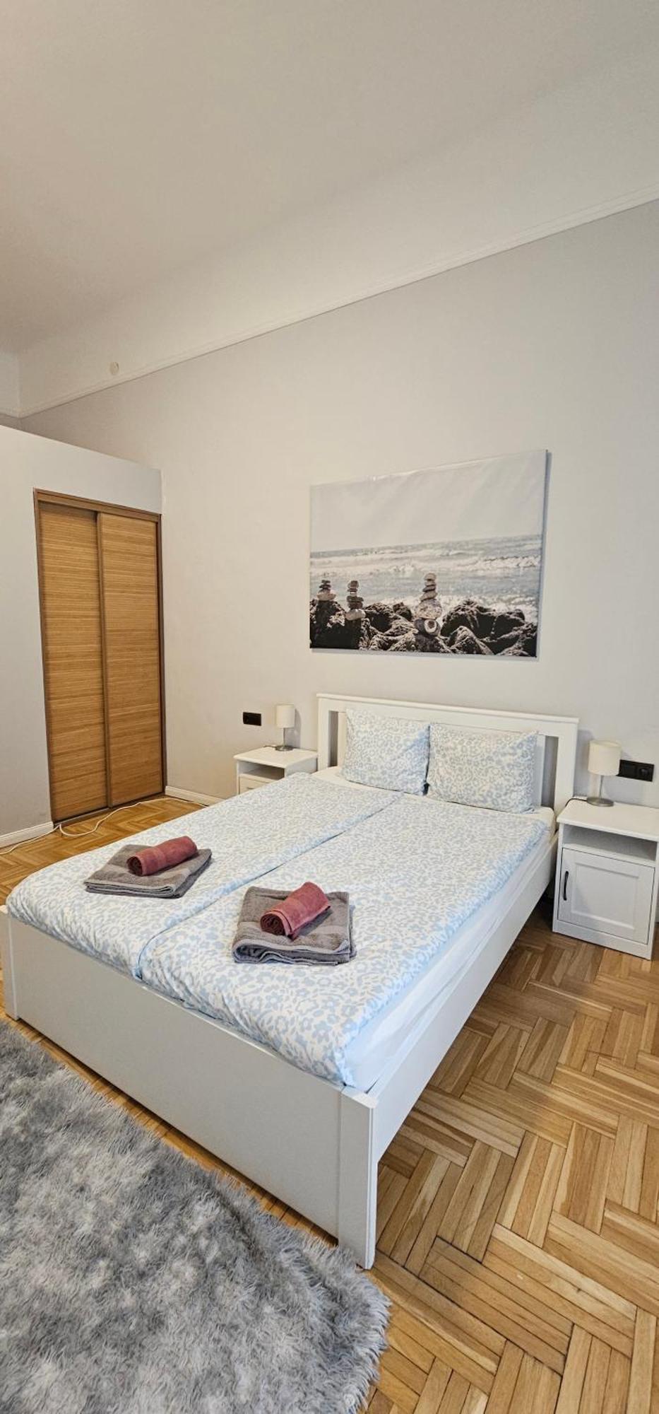 Central Dob Apartman Budapest Esterno foto