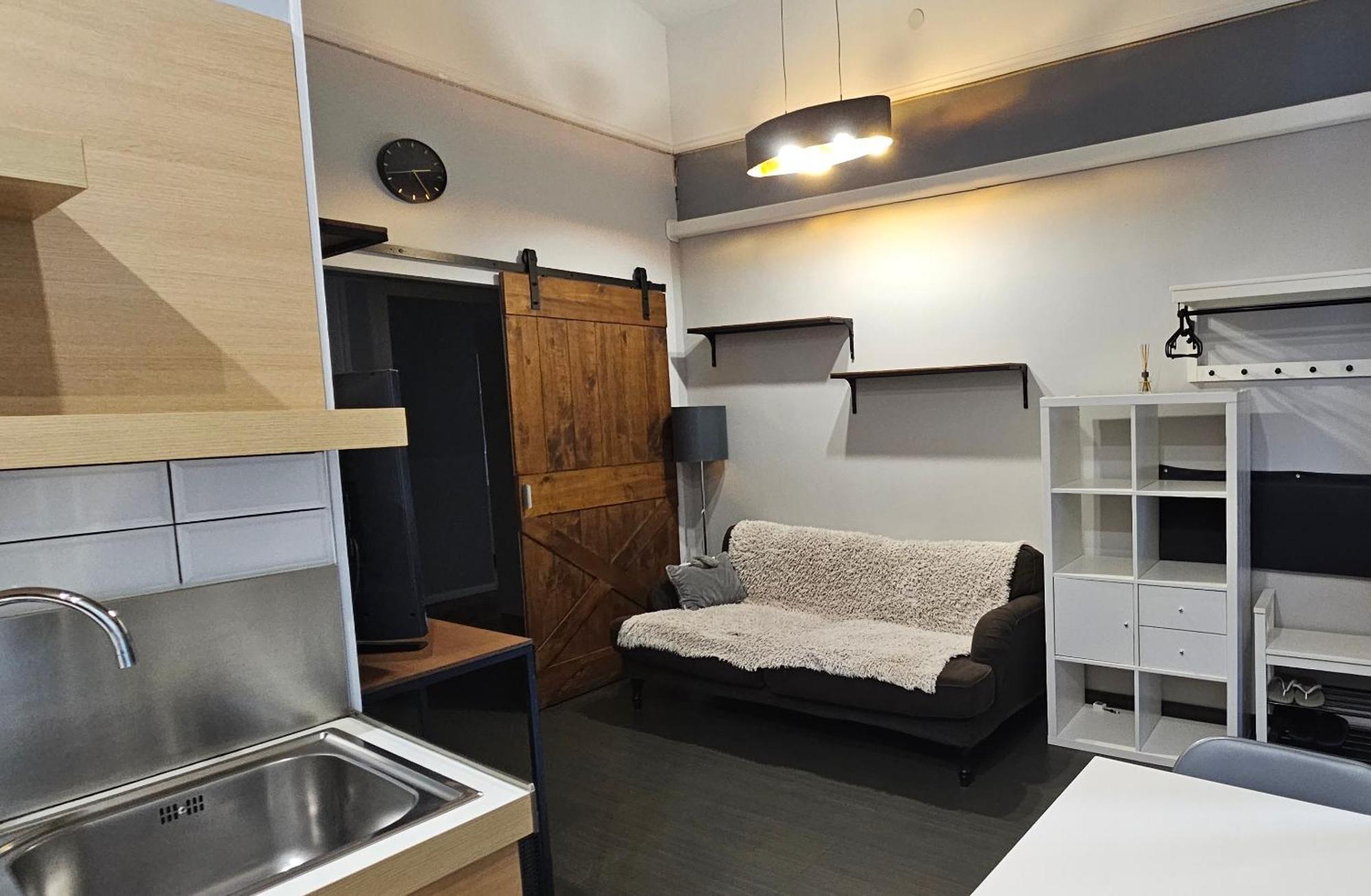 Central Dob Apartman Budapest Esterno foto